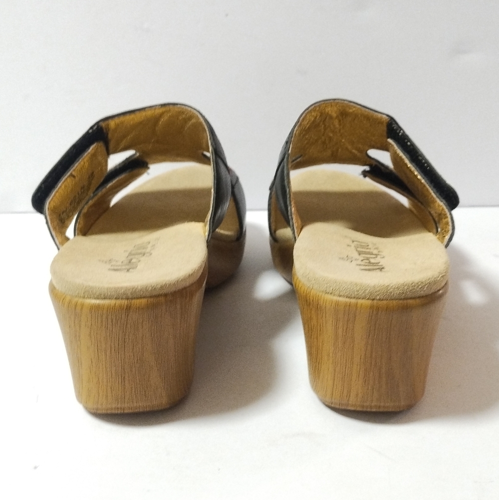 Alegria 9-9.5/Eur 39 Linn Black Floral Embroidered Needles & Pins Wedge Sandal - Picture 5 of 9